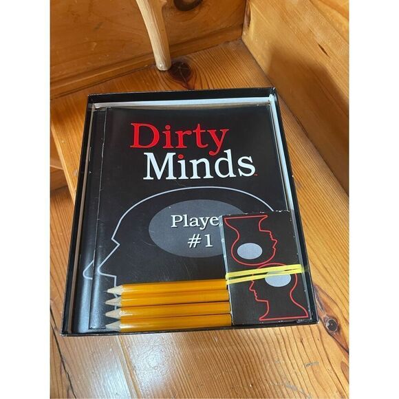 Vintage 1990 Dirty Minds The Game of Naughty Clues - Picture 5 of 5